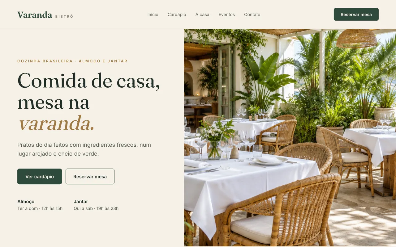 Modelo fictício de site para restaurante: varanda com mesas e plantas